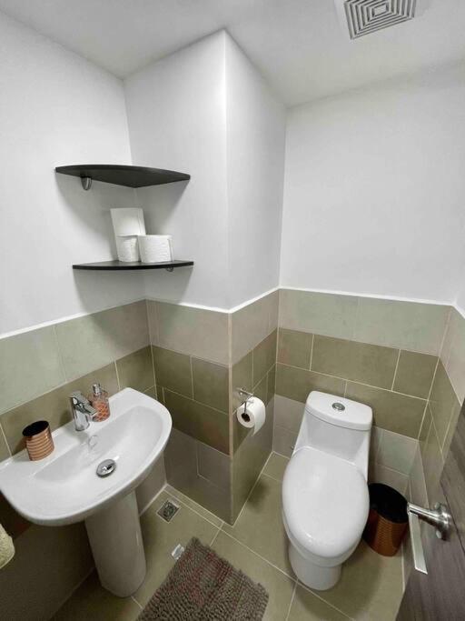 Lovely 2 Bedroom Rental Unit With Free Parking Città del Guatemala Esterno foto